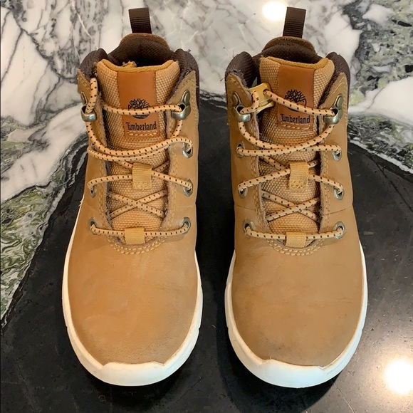 boys timberland boots size 11